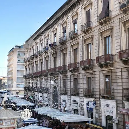 Toscano Palace Luxury 카타니아