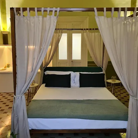 Toscano Palace Luxury Bed & Breakfast *