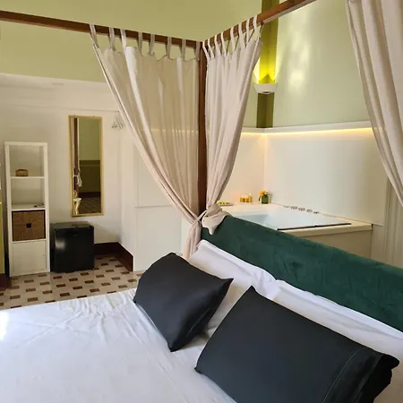 Toscano Palace Luxury Bed & Breakfast *