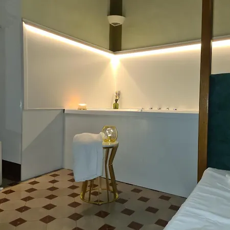 Toscano Palace Luxury B&B 카타니아