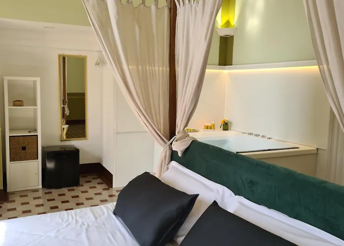 Toscano Palace Luxury Bed and Breakfast Κατάνια